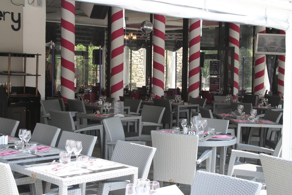 Le Chateau Des Artistes Cannes Buitenkant foto