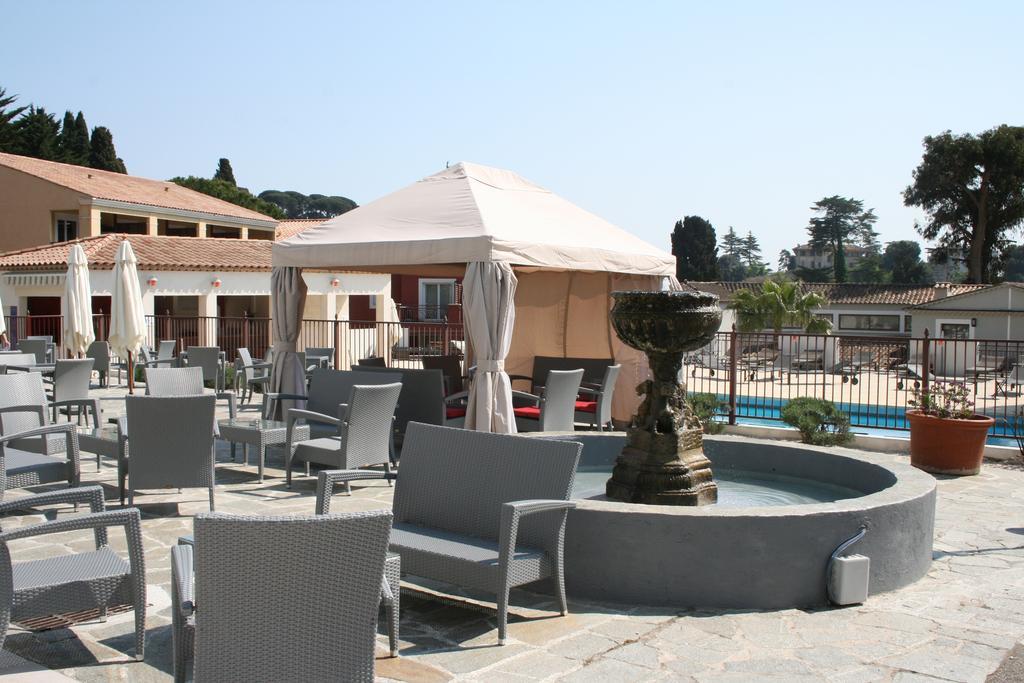 Le Chateau Des Artistes Cannes Buitenkant foto