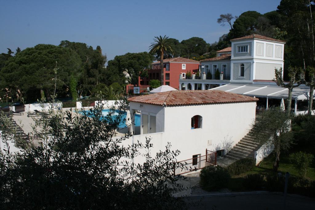 Le Chateau Des Artistes Cannes Buitenkant foto