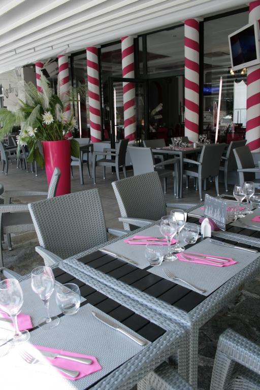 Le Chateau Des Artistes Cannes Buitenkant foto